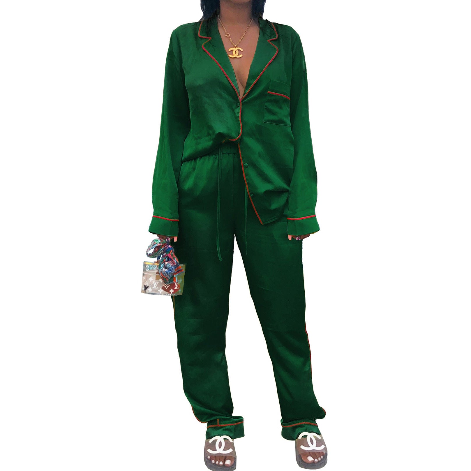 Mysig och svalkande pyjamas i silke